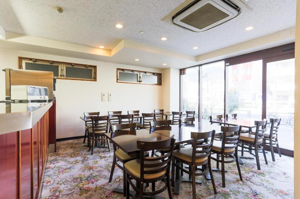 Hotel Bougainvillea Minowa Tokio Buitenkant foto
