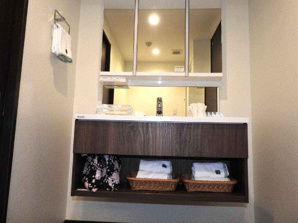 Hotel Bougainvillea Minowa Tokio Buitenkant foto