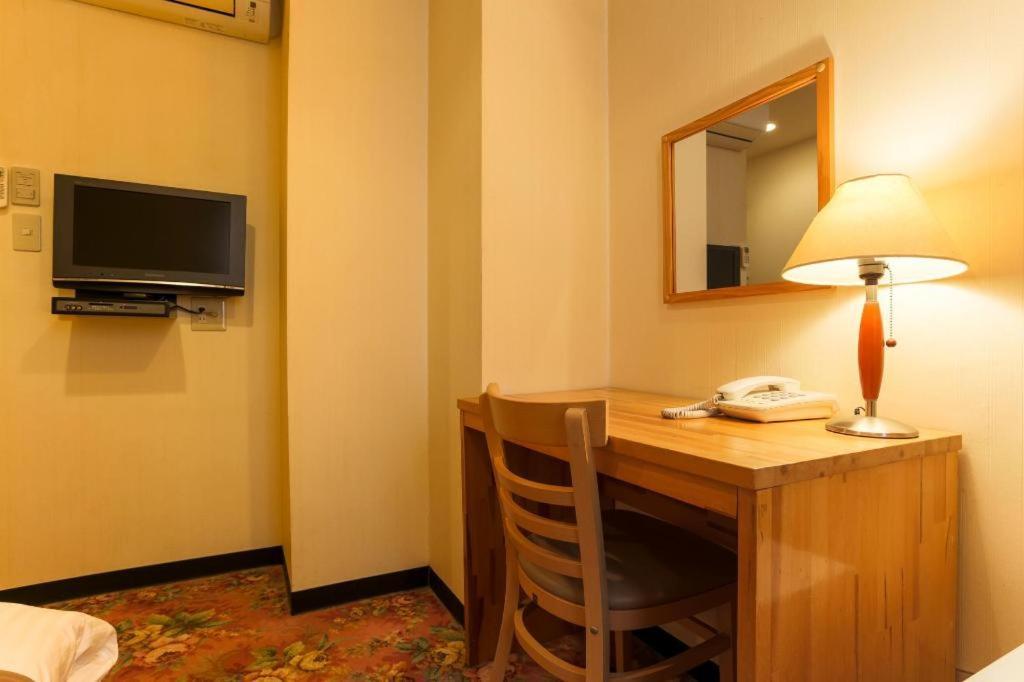 Hotel Bougainvillea Minowa Tokio Buitenkant foto